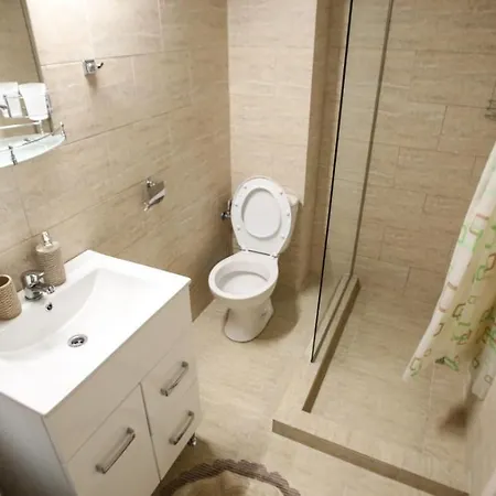 Apartament Ryn 아파트 Năvodari